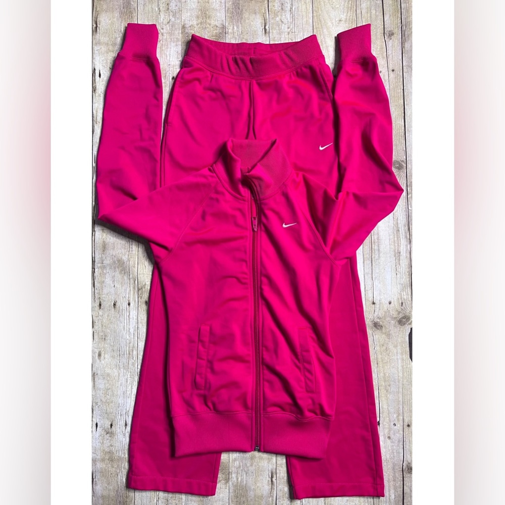 Pink Nike Set